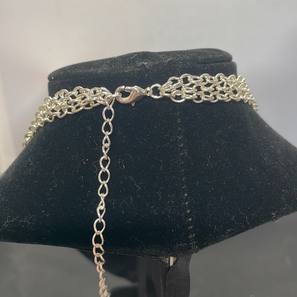 Black and silver chain necklace - Picture 5 of 6